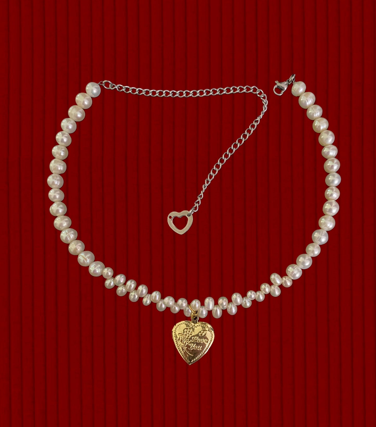 Gold plated heart locket on chunky pearl choker {freshwater pearls}