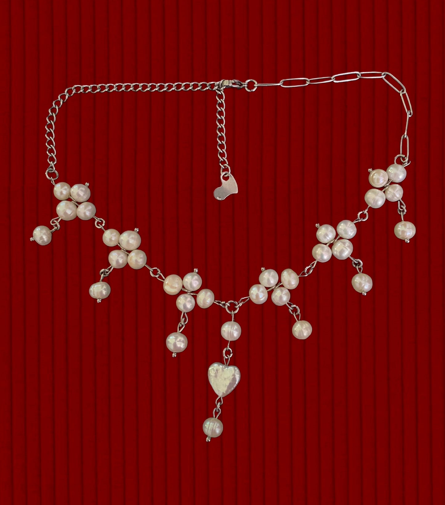 Four clover choker with heart drop {freshwater pearl}