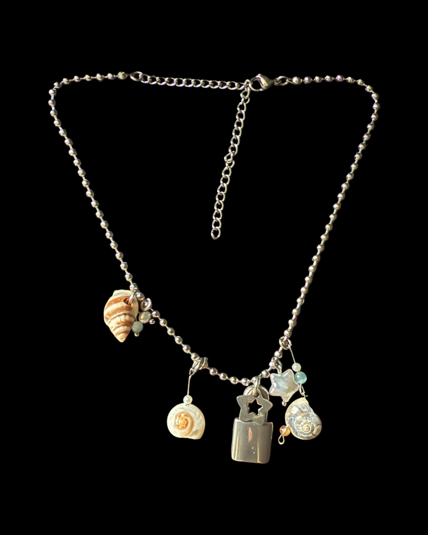 Jumble locket choker