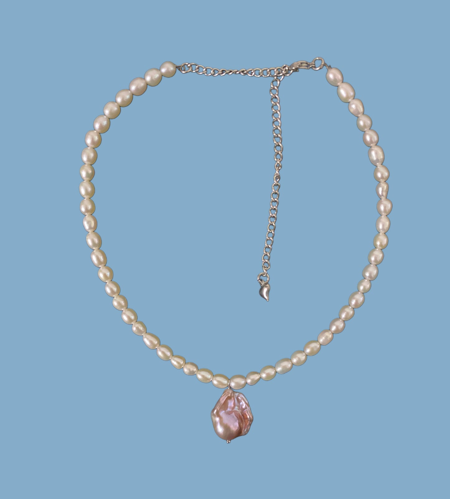 Rare rose pearl drop with rice pearl { freshwater cultured pearl}