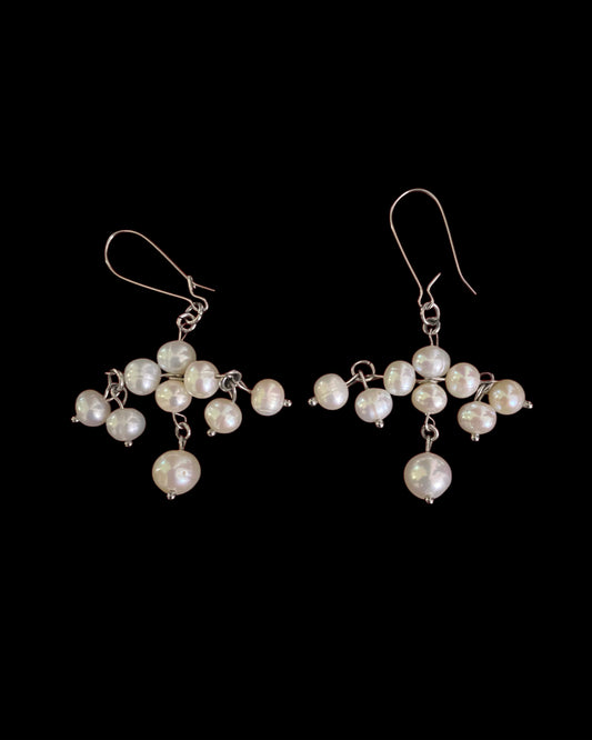 Chunky clover motif earrings