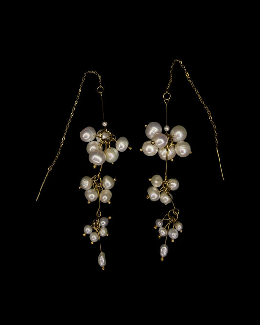 Grapes of pearls threader