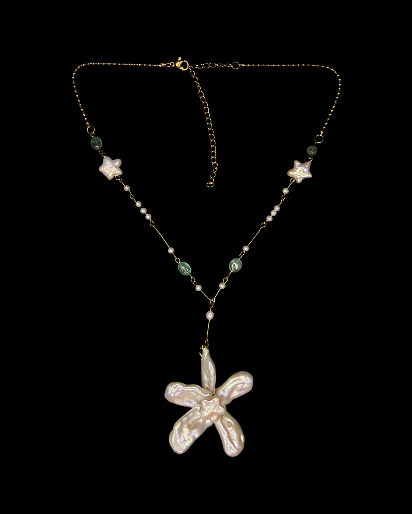 More flowers necklace