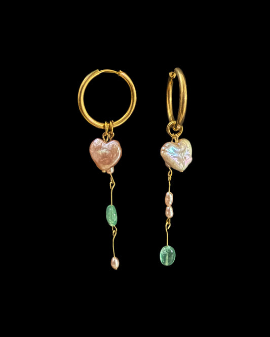 Heart your eyes earrings