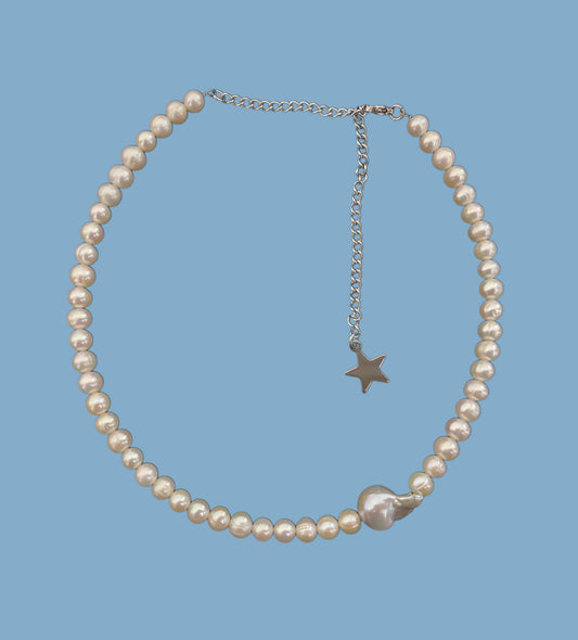 Fire on my shoulder pearl choker {freshwater cultured pearl}