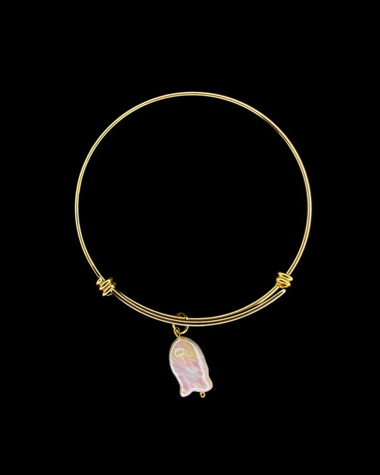 Fishy treasure bracelet